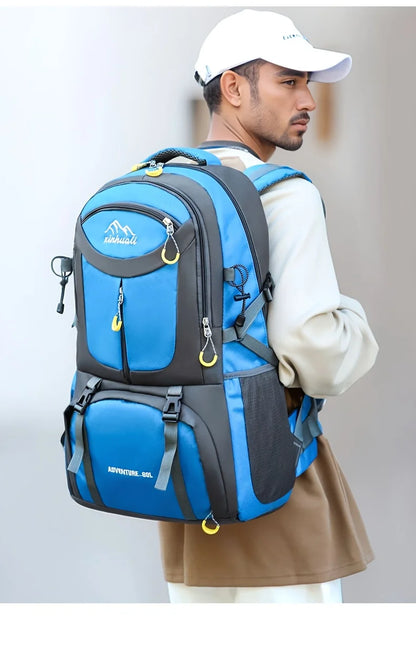 1Large Capacity Outdoor Backpack