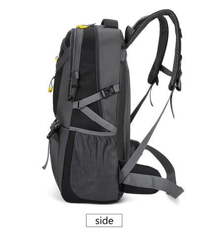 1Large Capacity Outdoor Backpack