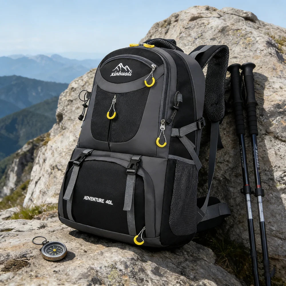 1Large Capacity Outdoor Backpack